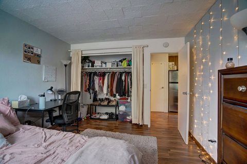 Surf and Surfside apartments and townhomes in Downtown Madison, WI. Fully Furnished, studio, one bedroom, 2 bedroom. Lake views. Managed by Wisconsin Management Company